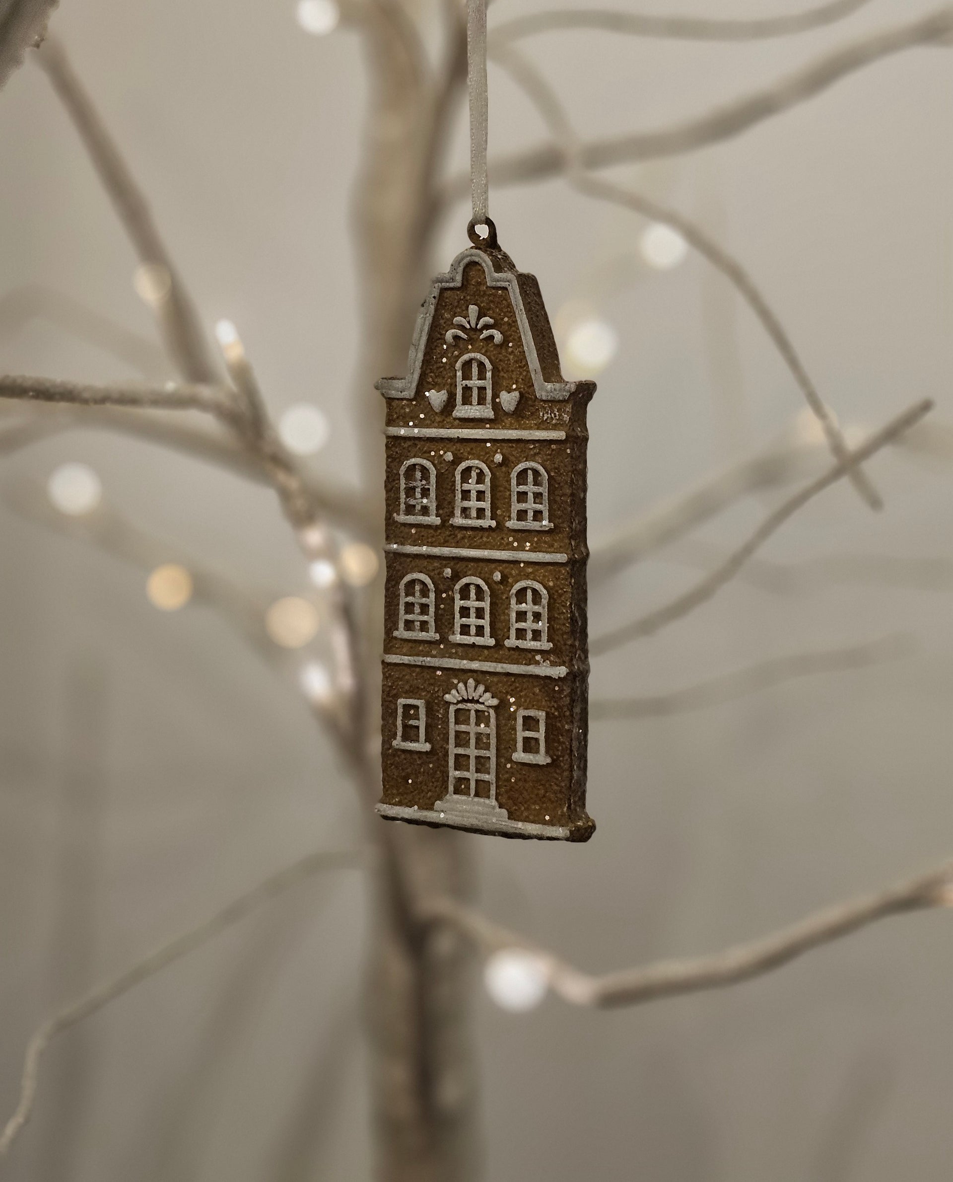 Gingerbread House Ornament 3