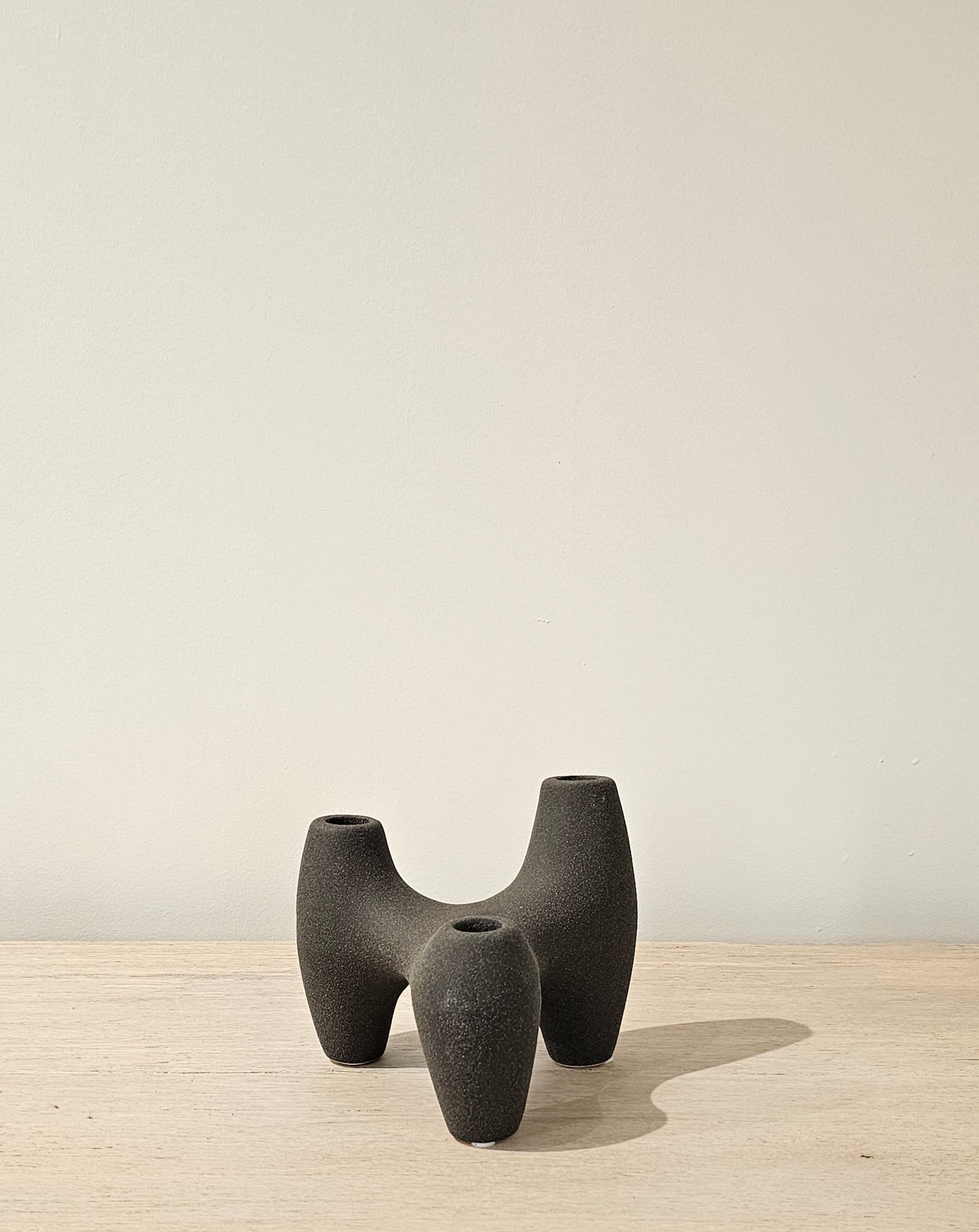 Milo Candle Holder Black