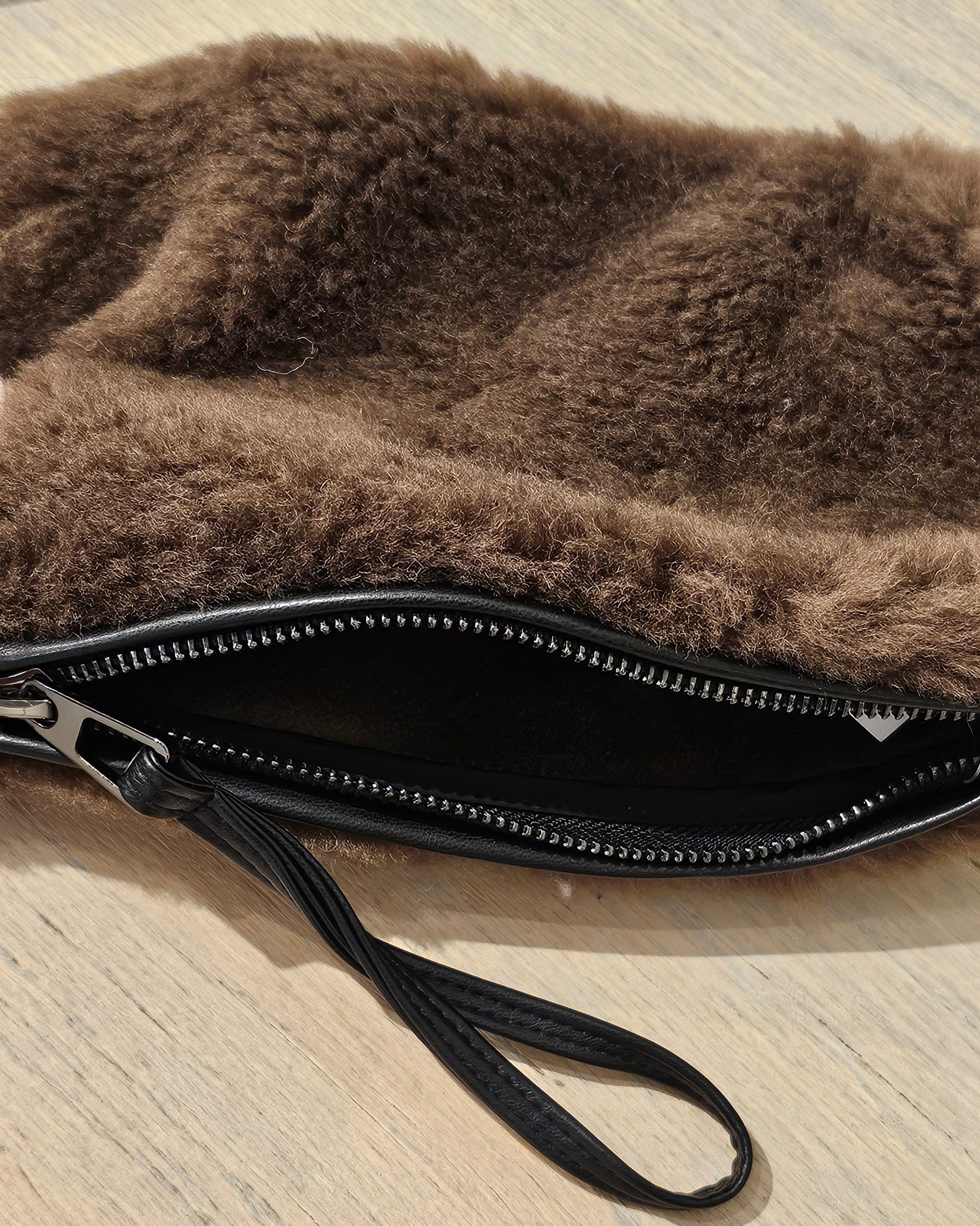 Sheepskin Nelly Bag Khaki