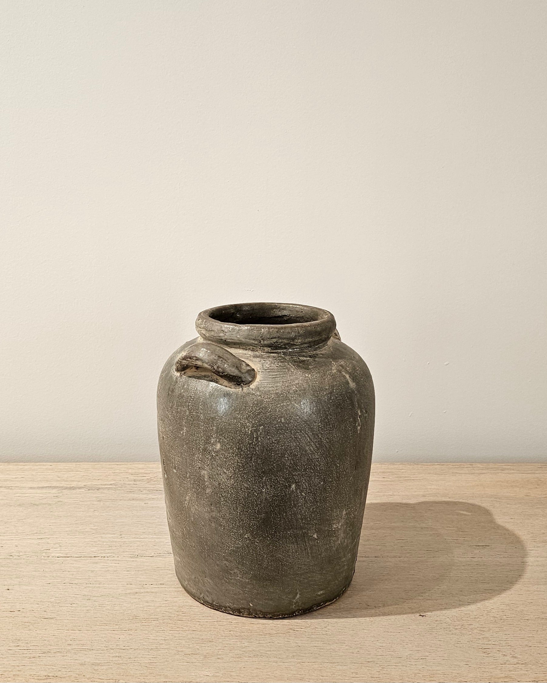 Lino Vase