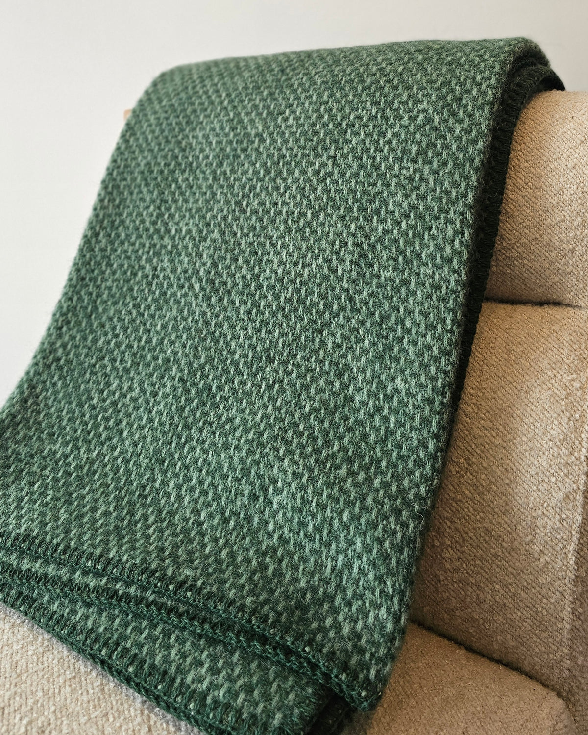 Linus Lambswool Throw