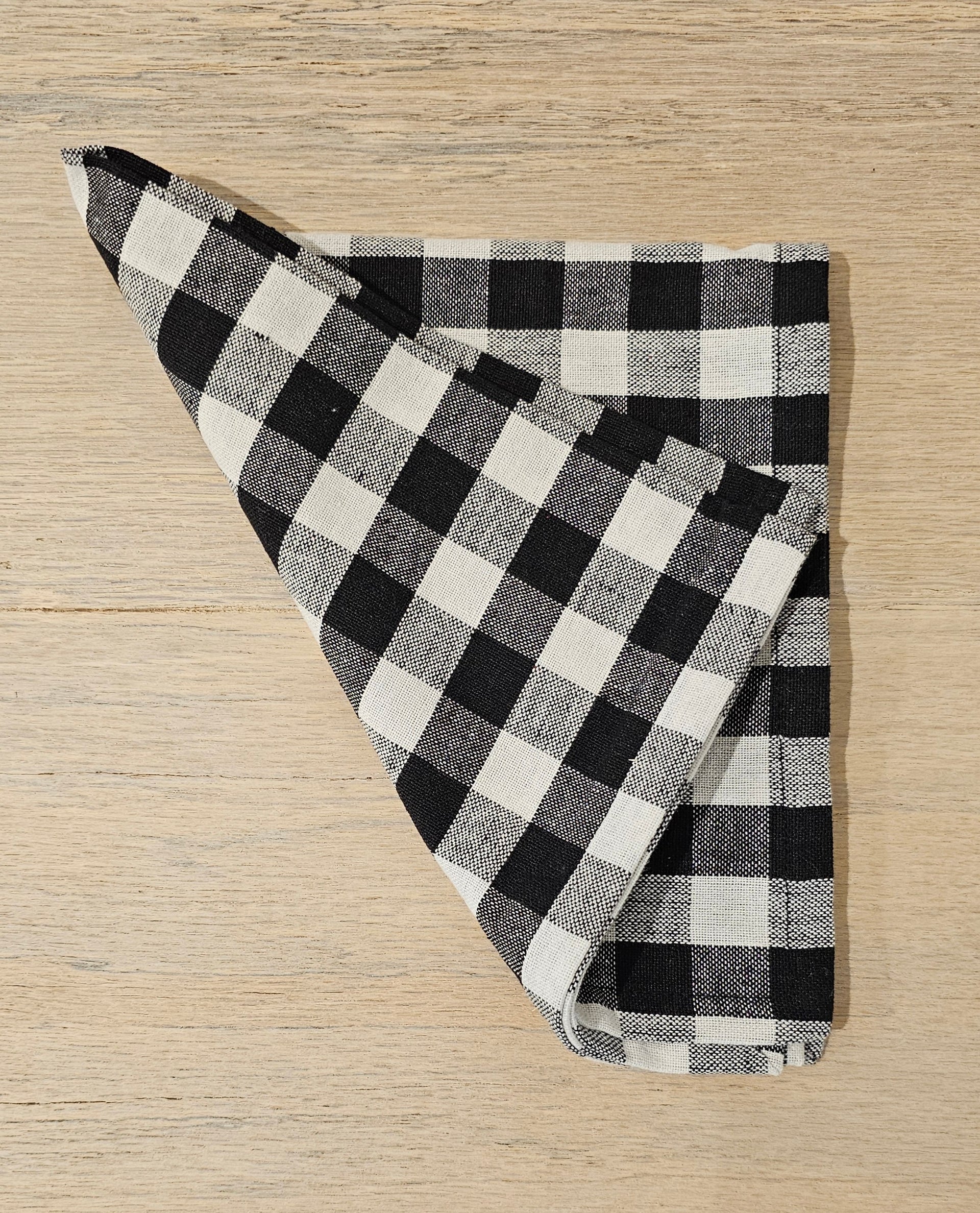 Napkin Black & White Check