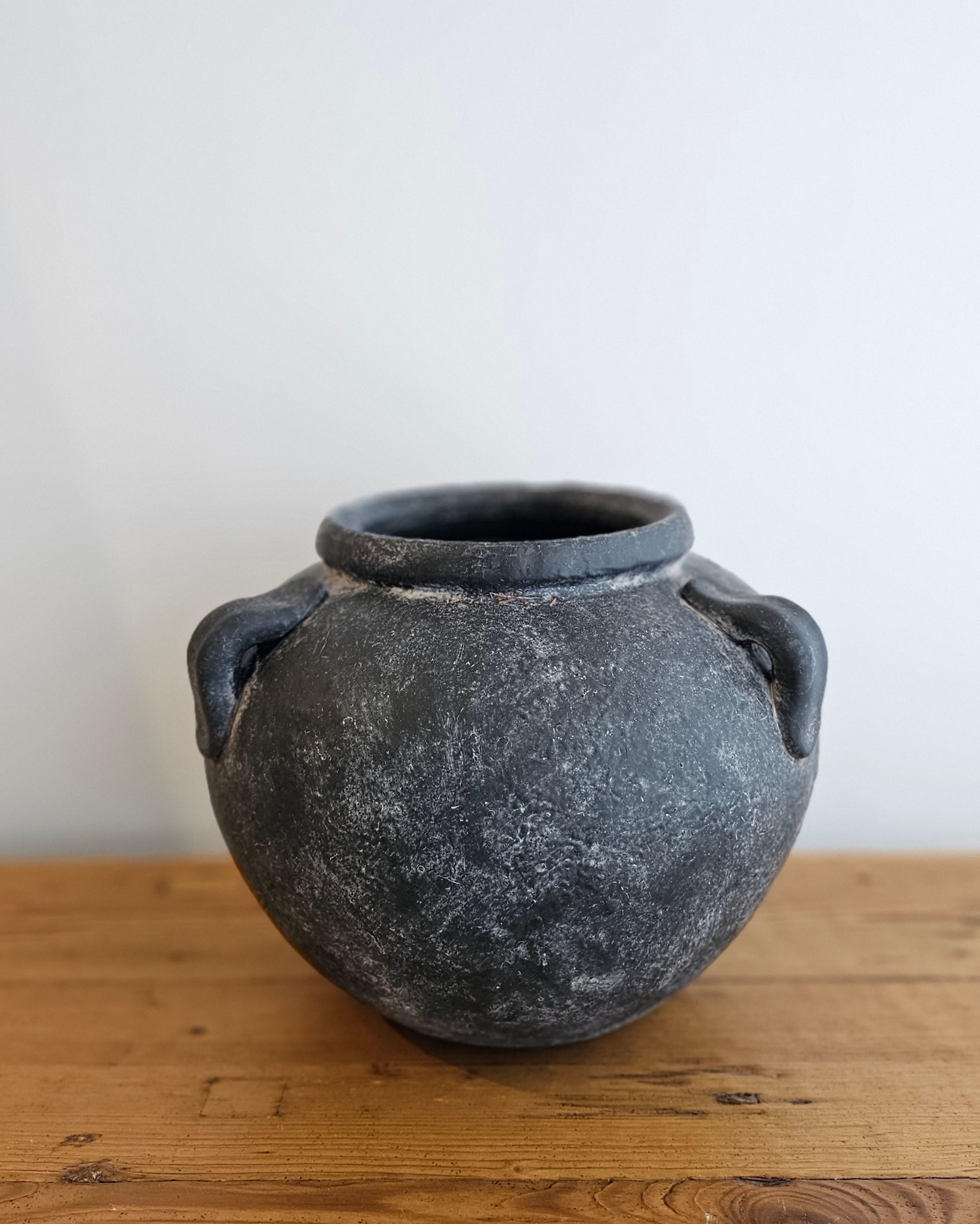 Elodia Vase