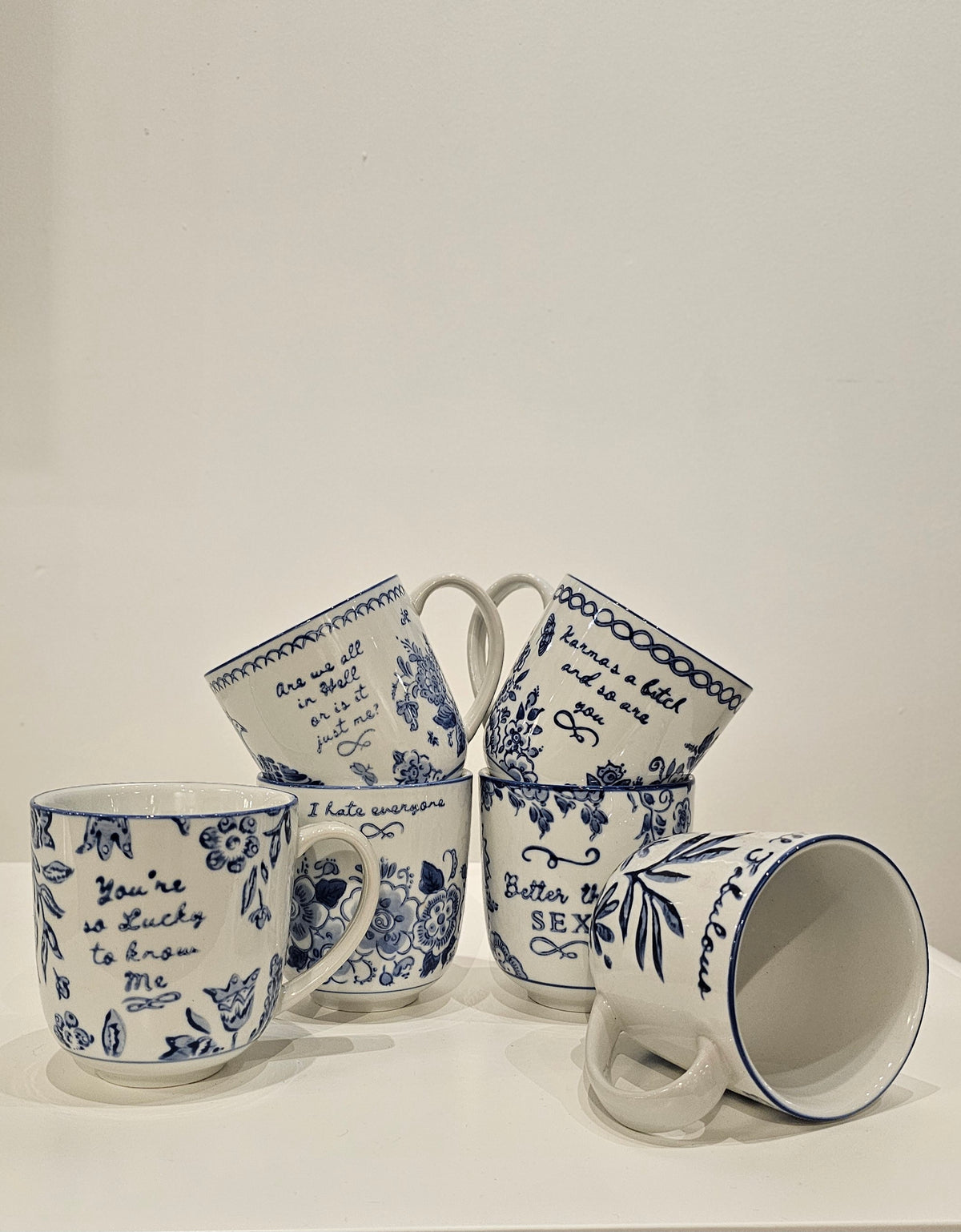 Lucky to know me Mug
